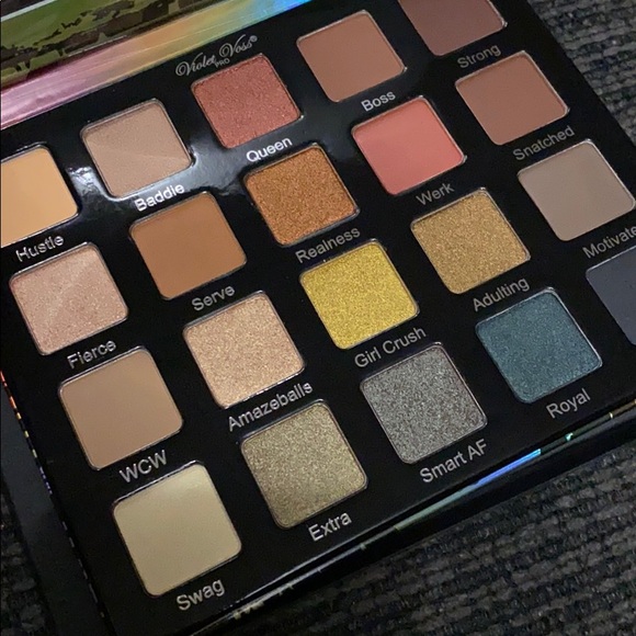 Violet Voss Other - Eyeshadow palette #Violetvoss